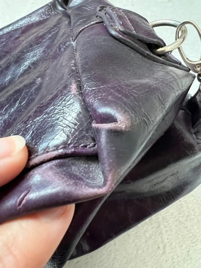 Sac à main porté épaule fourre tout violet foncé prune vintage 90s - photo numéro 20