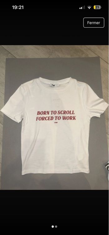 T-shirt « born to scroll forced to work » S neuf avec étiquette 