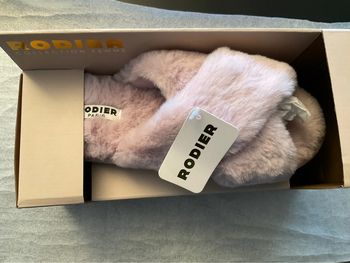 Chaussons rose Rodier neuf