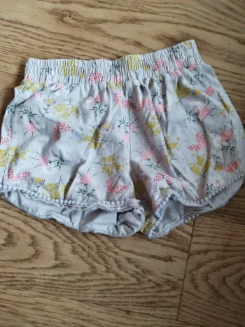 Short fleuri tao