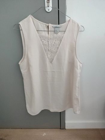 Top en soie et dentelle