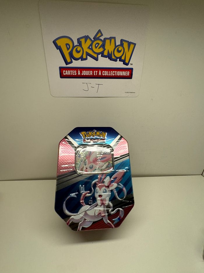 Pokébox Nymphali V scellée - photo numéro 2