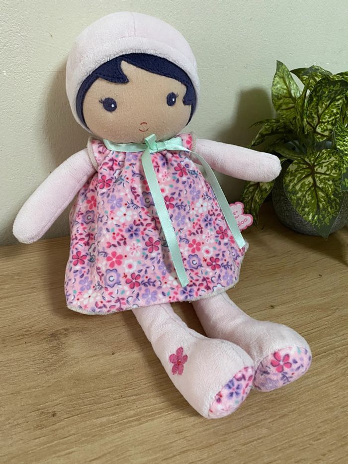 Doudou poupée tendresse robe fleurs kaloo 30 cm - photo numéro 2