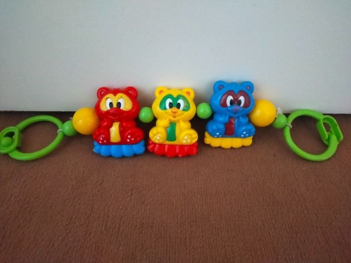 Jouet attache poussette 3 oursons