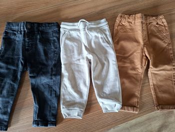 Lot 3 pantalons 12 mois