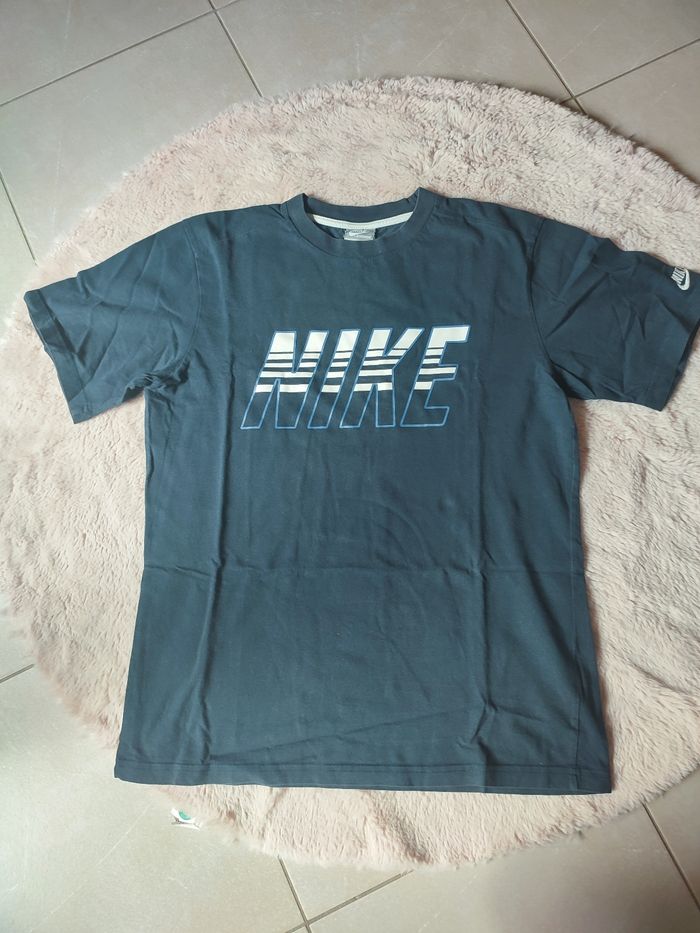 T-shirt Nike