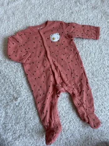 Pyjama pois