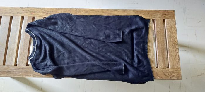 Pull long ou peu servi de robe