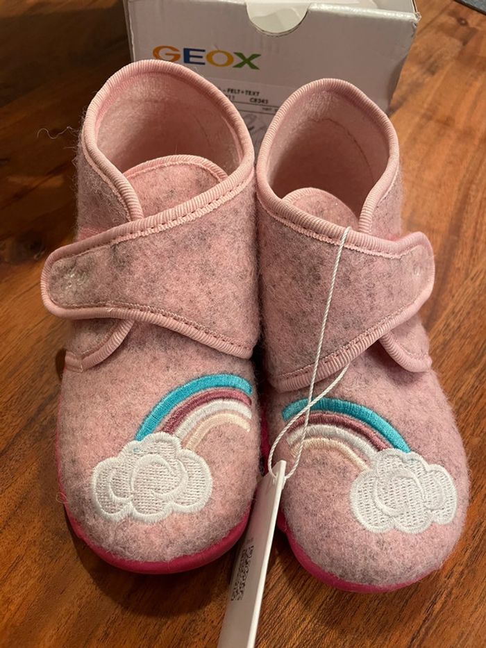 Chaussons fermés Geox T25