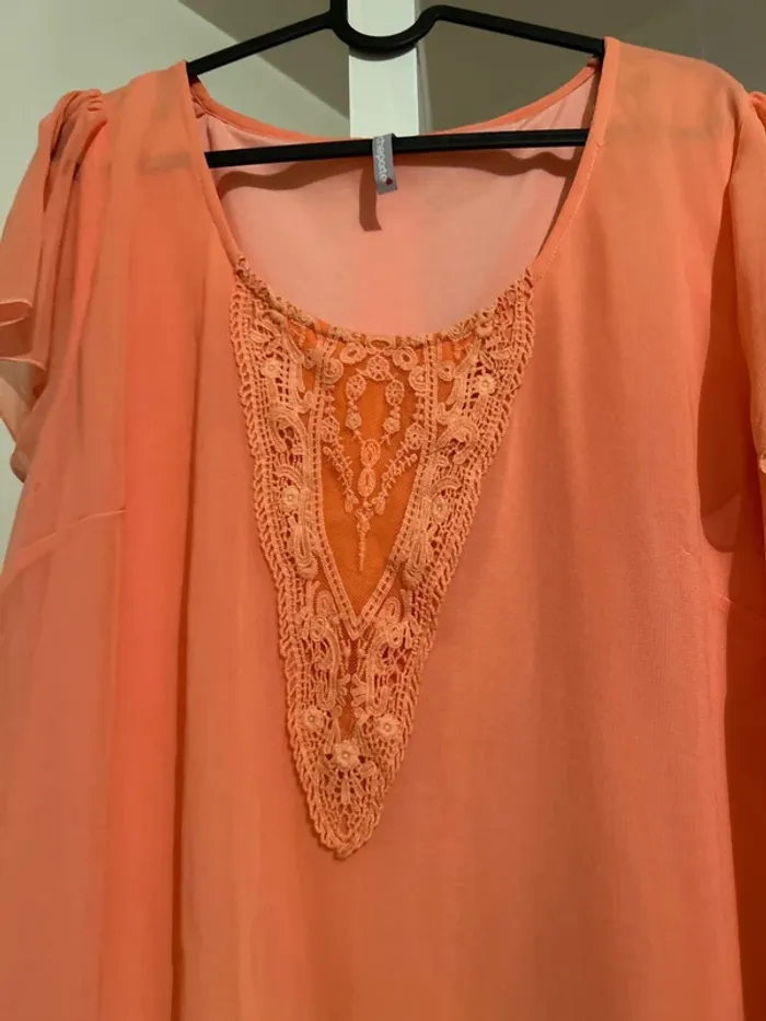 Robe corail. - photo numéro 2