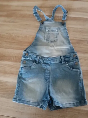 Salopette Jean,  8 ans très bon état