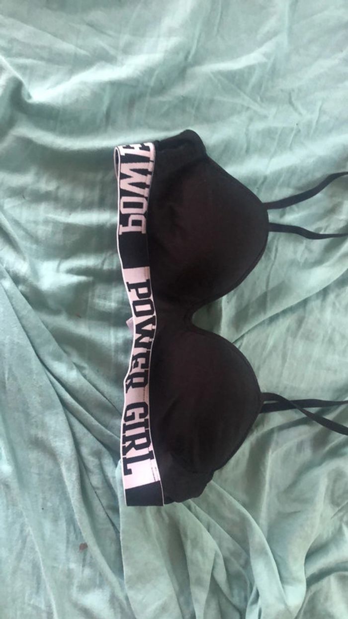 Soutien gorge - photo numéro 2