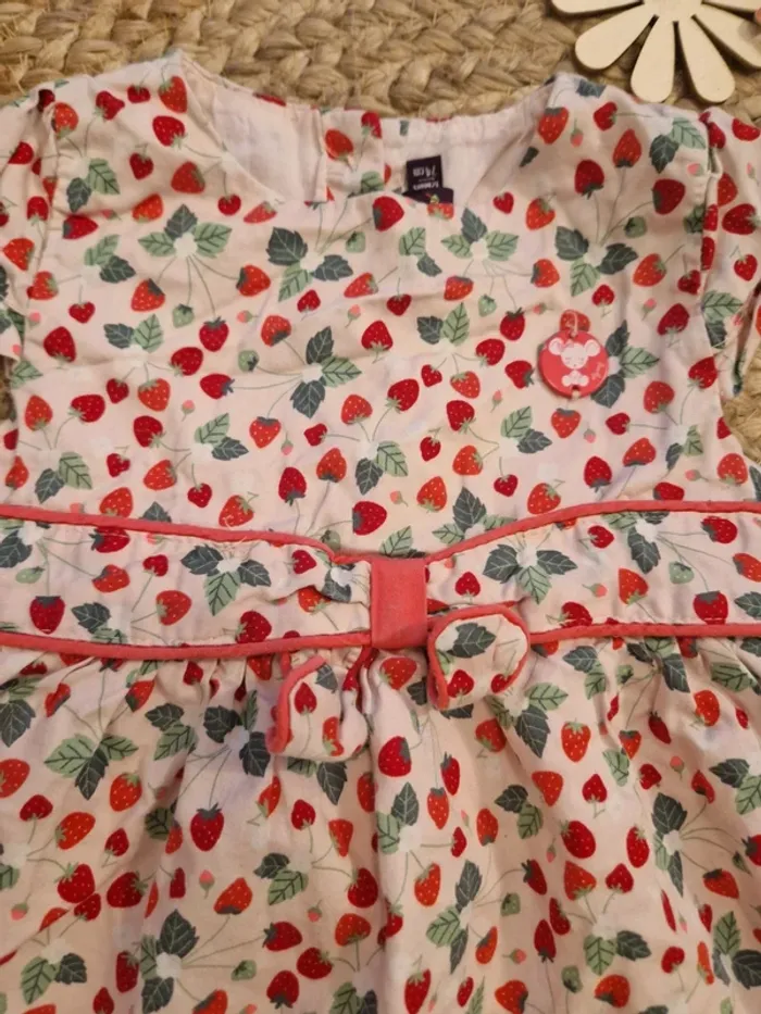 Robe à motifs fraise sergent major bebe fille 12mois - photo numéro 2
