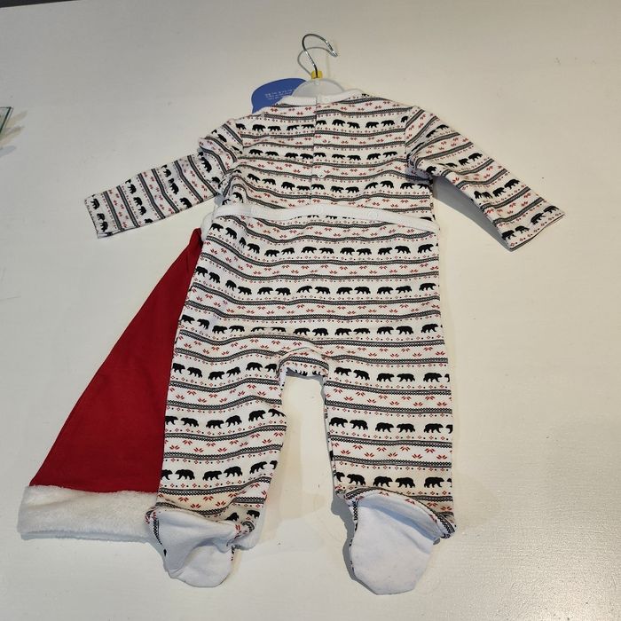 Pyjama de noel neuf 3 mois