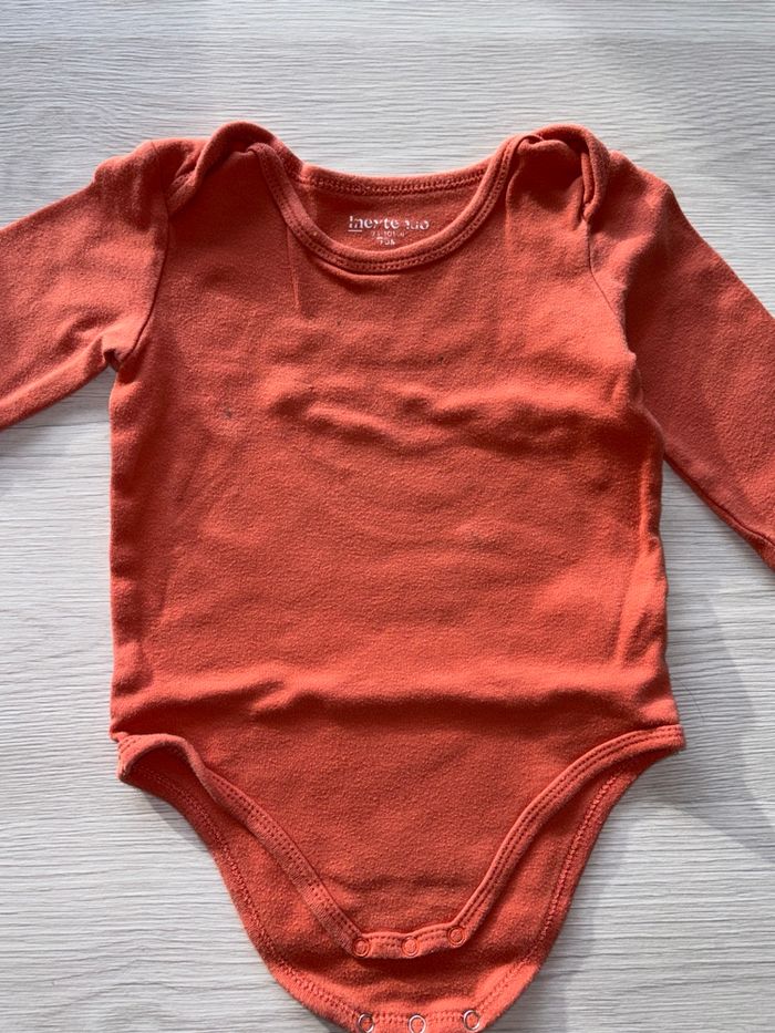 3 bodies, Inextenso, 3 ans - photo numéro 5