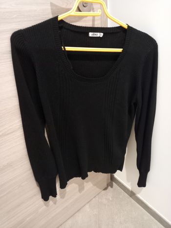 Joli pull femme noir col rond XL