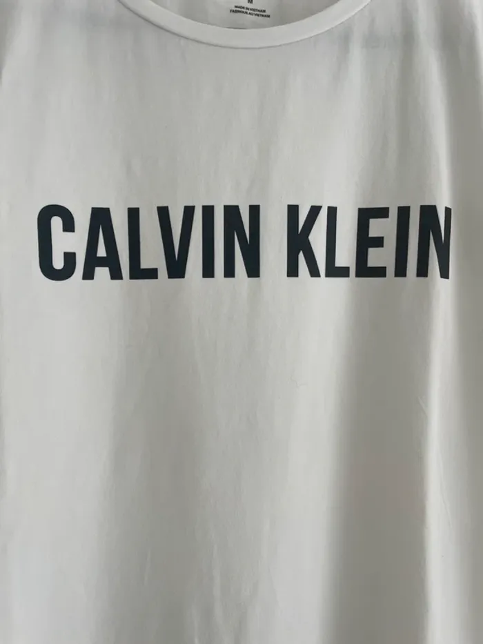 T shirt - photo numéro 2