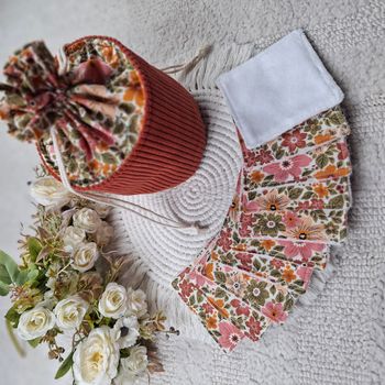 pochon rond non ouatiné et ses lingettes 