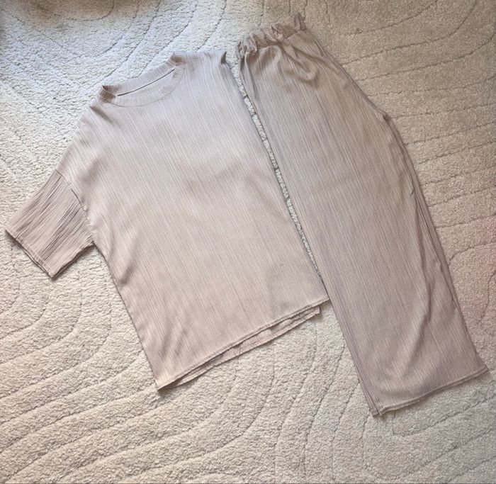 Ensemble fluide beige - photo numéro 2