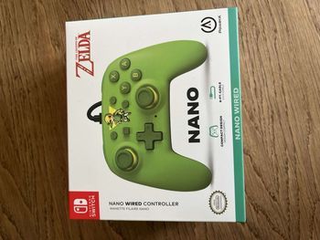 Manette switch Zelda scellée