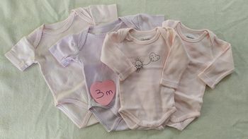 lot de 4 body 3 mois