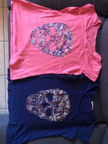 Lot 2 tee shirts camaïeu taille 2