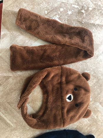 2 Ensemble bonnet + écharpe bebe