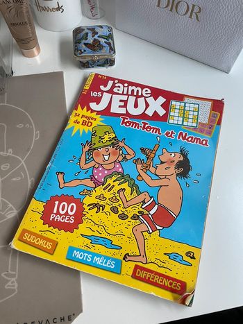 Livre jeux / BD tomtom et nana