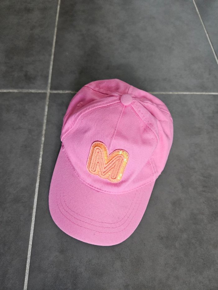 Casquette fille 4-5 ans Excellent état, très très peu portée - photo numéro 2