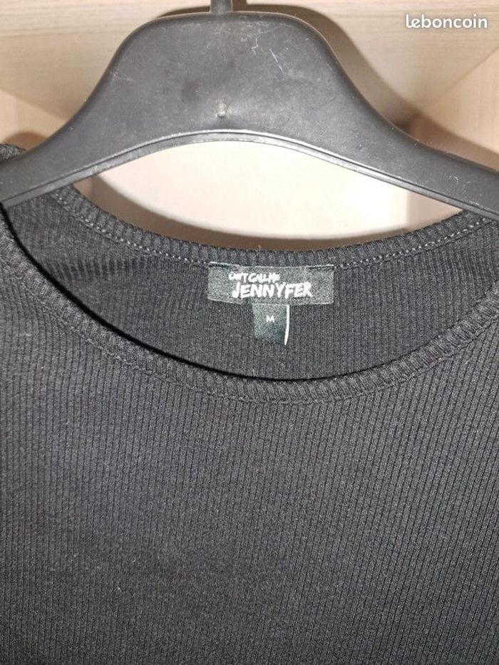 Crop top noir don't call me Jennyfer taille 38 - photo numéro 4