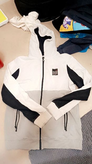 Gilet zippé marque c&a 14 ans et plus