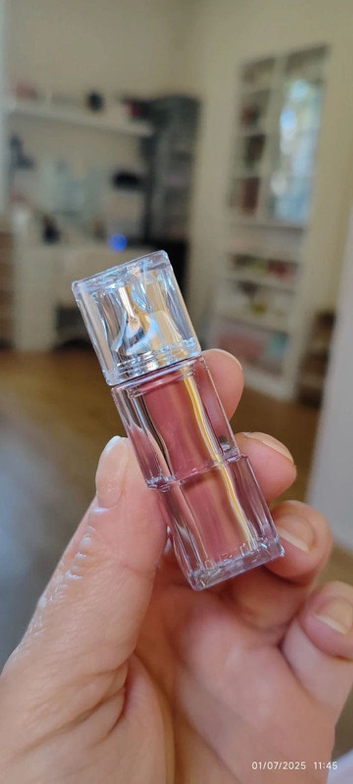 Kbeauty Tirtir Waterism Glow Tint Pailleté / Encre à Lèvre Glossy Sans Transfert Shade 03 Sand Mono - photo numéro 3