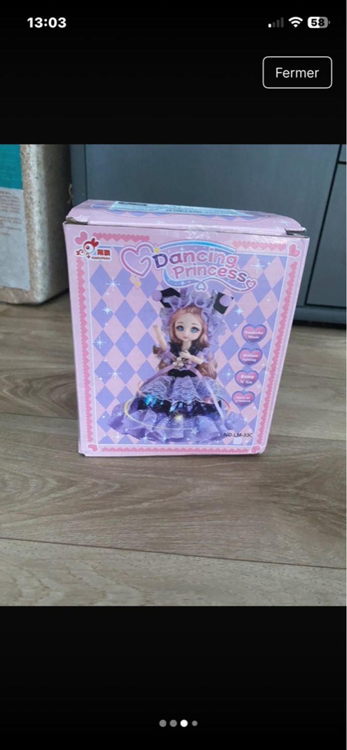 Boîte surprise poupée neuf - photo numéro 2