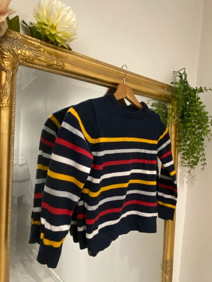 Pull rayé