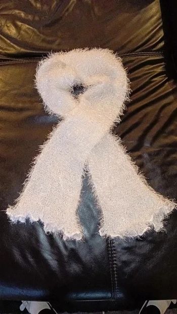 écharpe blanche