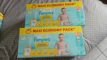 2 cartons Pampers premium protection taille 3