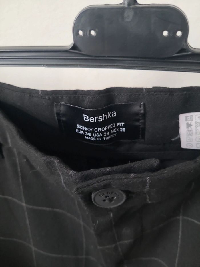 Pantalon bershka - photo numéro 3