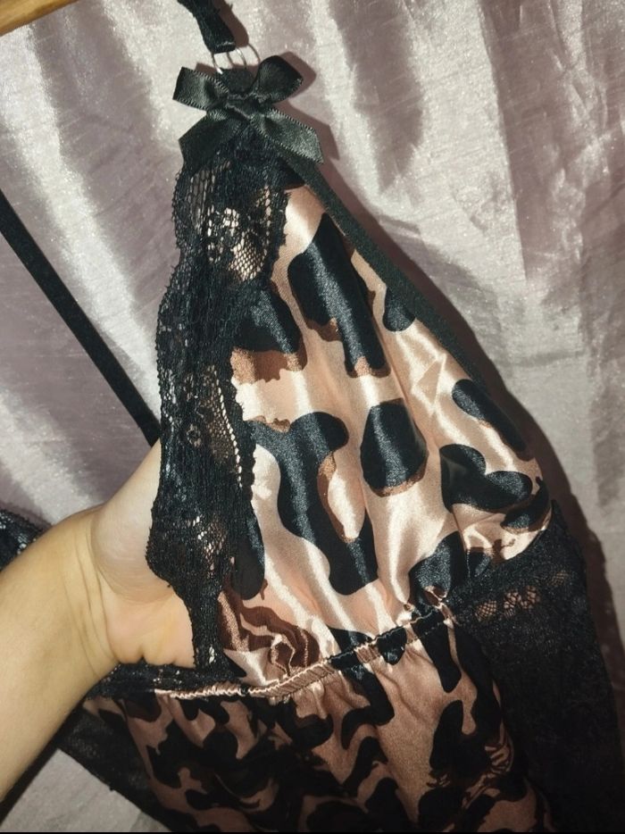 femme nuisette léopard neuve - photo numéro 4