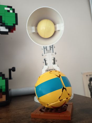 Lego lampe pixar 