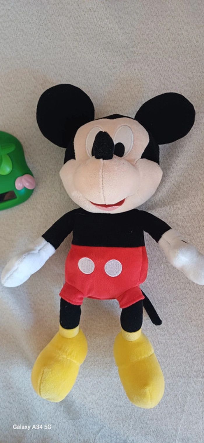 Mickey qui rit et éternue - photo numéro 3