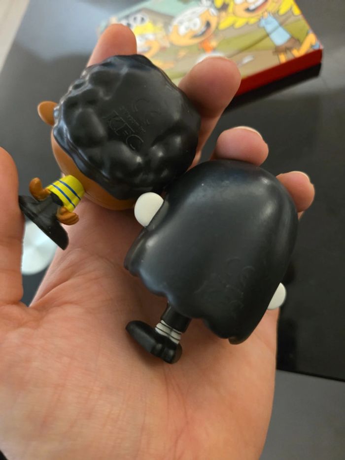 Lot de 4 jouets et livre Bienvenue chez les Loud - photo numéro 7