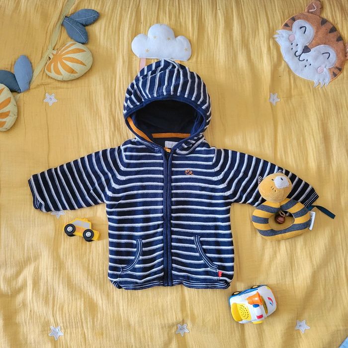 Gilet à capuche 🦞 6 mois