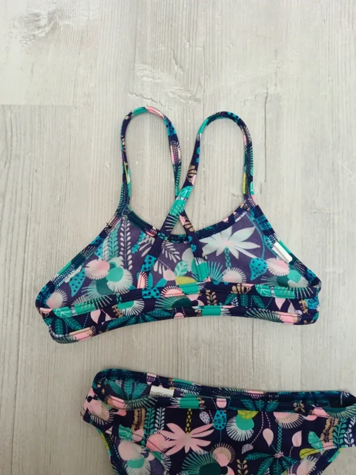 Maillot de bain 2 pièces 5/6 ans - photo numéro 3