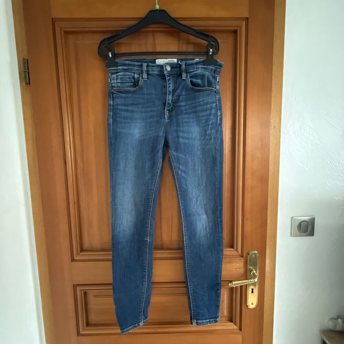 Jeans stradivarius  Taille 40