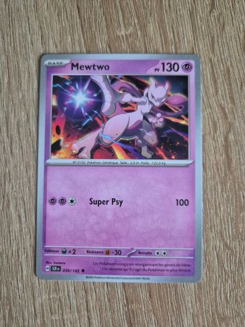 Mewtwo Couronne Stellaire 