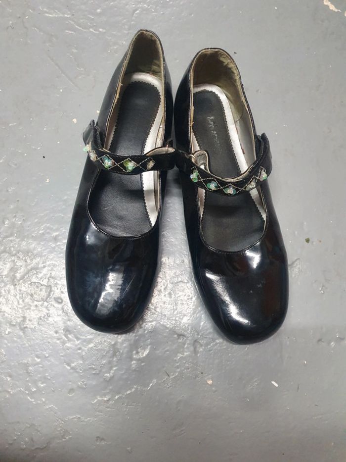 Chaussure verni taille 38