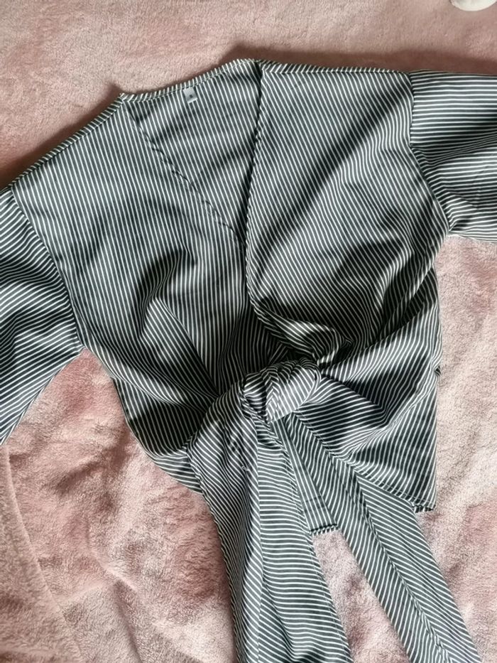 Chemise à noeud