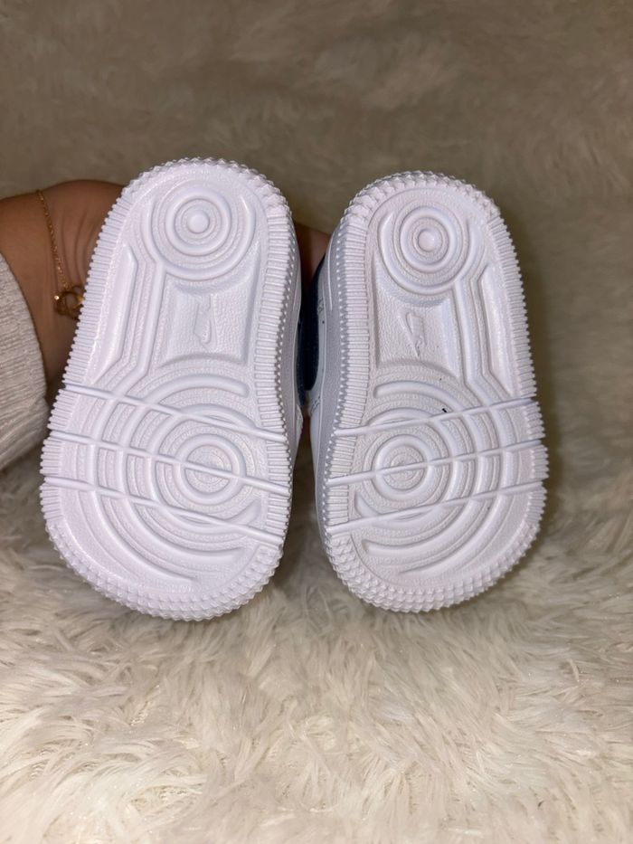 Basket Nike bébé - photo numéro 5