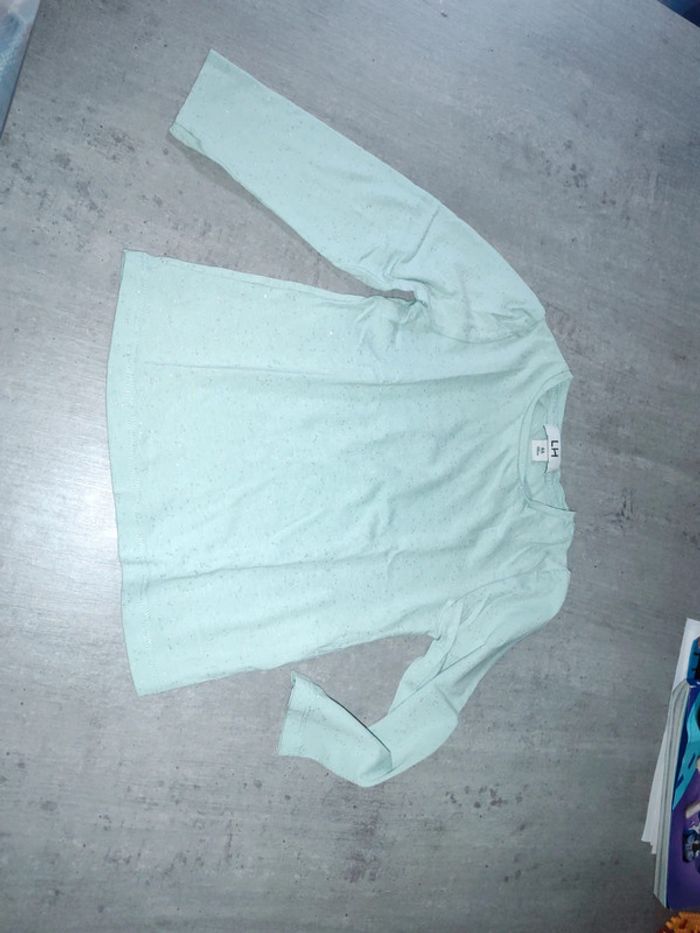 Haut manches longues taille 4 ans
