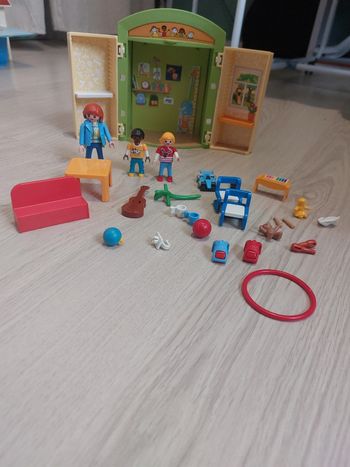 Garderie Playmobil transportable - Set complet